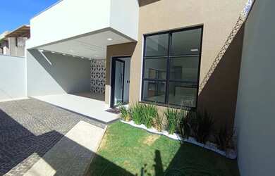 Imagem: A casa possui 3 Dormitórios, 4 Banheiros, 140m² de Área e