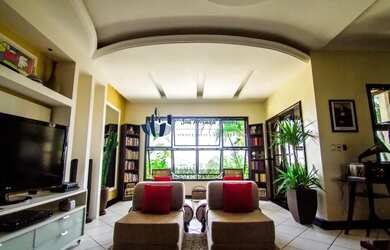 Imagem 7: Casa a venda alto padrão no Rio de Janeiro, bairro Anil