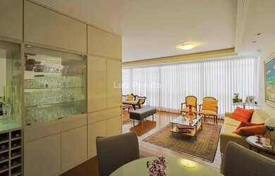 Imagem: O apartamento na cobertura possui 4 Dormitórios, 2 Banheiros