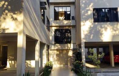 Imagem: O apartamento possui 3 Dormitórios, 2 Banheiros, 1 Vaga na