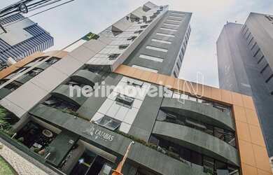 Imagem: O depósito possui 1 Vaga na garagem e 27m² de Área e está