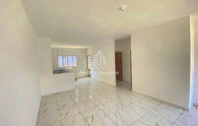 Imagem: A casa possui 2 Dormitórios, 2 Banheiros, 4 Vagas na garagem