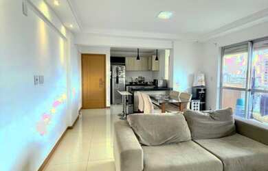 Imagem: O apartamento possui 2 Dormitórios, 2 Banheiros, 1 Vaga na