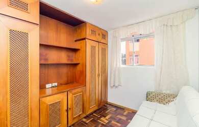 Imagem: O apartamento possui 3 Dormitórios, 1 Banheiro, 67m² de Área