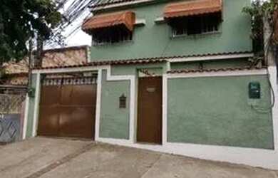 Imagem: A casa possui 2 Dormitórios, 1 Banheiro, 150m² de Área e