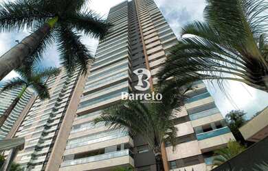 Imagem: O apartamento possui 4 Dormitórios, 5 Banheiros, 445m² de