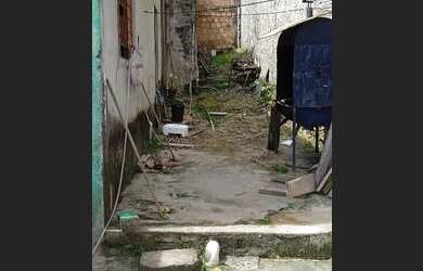 Imagem 4: Vendo casa urgente. 1 Vaga na garageme2 Dormitórios