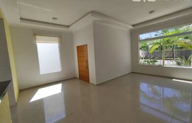 Imagem: A casa em condomínio possui 3 Dormitórios, 3 Banheiros, 4