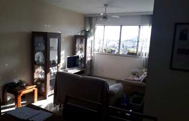 Imagem: O apartamento possui 3 Dormitórios, 2 Banheiros, 1 Vaga na