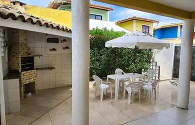 Imagem: A casa em condomínio possui 3 Dormitórios, 3 Banheiros, 2