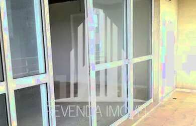 Imagem: O depósito possui 2 Vagas na garagem, 72m² de Área e está