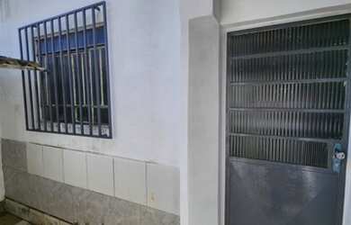 Imagem: A casa possui 2 Dormitórios, 1 Banheiro, 60m² de Área e