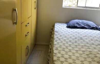 Imagem: O quarto está localizado em Trobogy, Salvador para alugar por