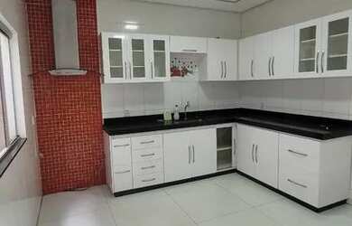 Imagem 12: Casa térrea, espaçosa, usada, 3 quartos, sendo 1 suíte no Bairro Vila Campos/Maracanã