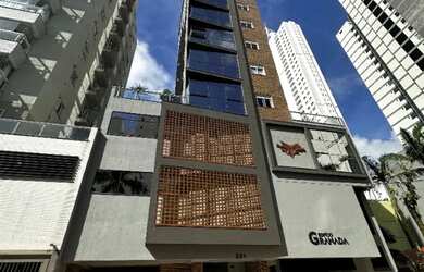 Imagem: O apartamento possui 2 Dormitórios, 3 Banheiros, 2 Vagas na