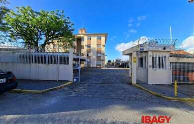 Imagem 2: Excelente Apartamento 2 dormitório s em Capoeiras - Florianópolis