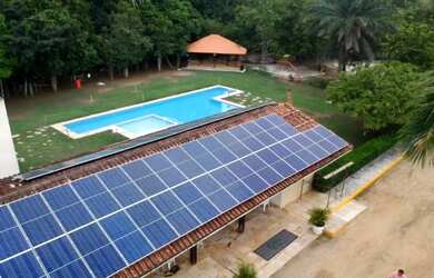 Imagem: A casa em condomínio possui 5 Dormitórios, 5 Banheiros, 5