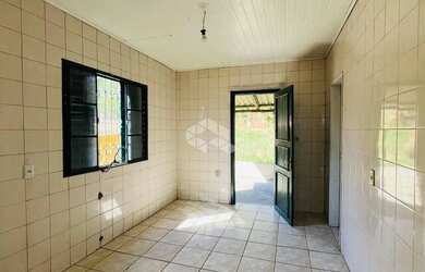 Imagem 9: Casa de 02 quartos e vaga de garagem, à venda, no bairro Urlândia em...