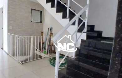 Imagem 4: Novos Começos Imóveis vende - Casa Triplex com 4 quartos sendo 2 suítes...