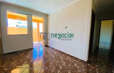 Imagem: A casa possui 2 Dormitórios, 2 Banheiros, 5 Vagas na garagem