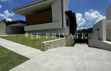 Imagem: A casa em condomínio possui 5 Dormitórios, 5 Banheiros, 5