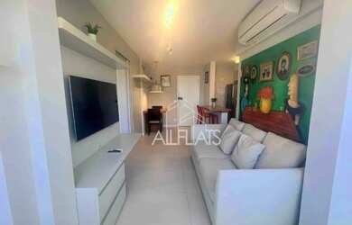 Imagem: O apartamento possui 2 Dormitórios, 1 Banheiro, 1 Vaga na garagem