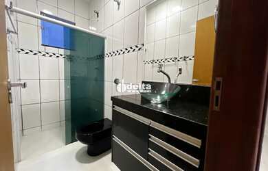 Imagem 14: Casa disponível para venda no bairro Osvaldo Rezende em Uberlândia MG