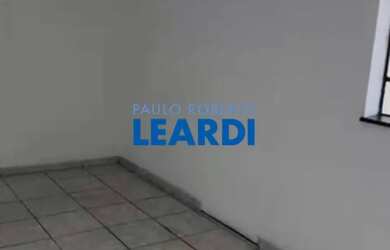 Imagem: O depósito possui 18m² de Área e está localizado em Centro