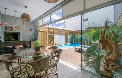 Imagem: A casa em condomínio possui 3 Dormitórios, 2 Banheiros, 2