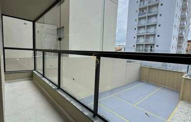 Imagem: O apartamento possui 2 Dormitórios, 2 Banheiros, 2 Vagas na