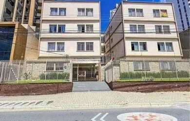 Imagem: O apartamento possui 3 Dormitórios, 2 Banheiros, 1 Vaga na