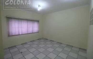 Imagem: O depósito possui 28m² de Área e está localizado em Centro