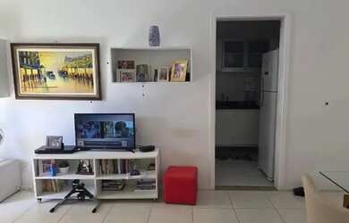 Imagem 2: Apartamento à Venda na Pituba - 78m², 2 Quartos, Suíte, Nascente Total...