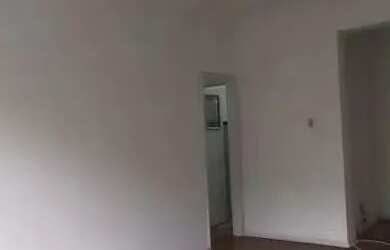 Imagem: O apartamento possui 3 Dormitórios, 1 Banheiro, 115m² de Área