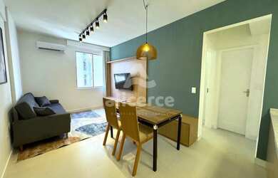 Imagem: O apartamento possui 2 Dormitórios, 1 Banheiro, 50m² de Área