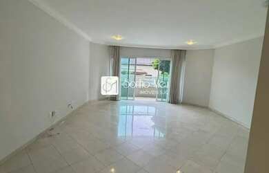 Imagem: O apartamento possui 4 Dormitórios, 5 Banheiros, 3 Vagas na