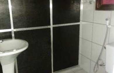 Imagem 5: Casa pequena com piscina na praia de muriqui