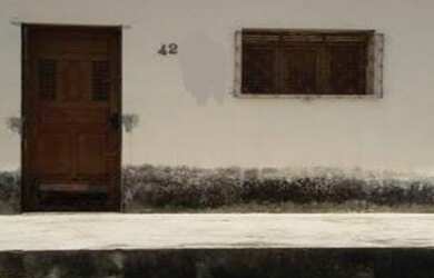 Imagem: A casa possui 3 Dormitórios, 1 Banheiro e 100m² de Área e