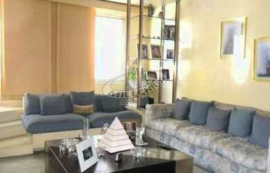 Imagem: O apartamento possui 4 Dormitórios, 2 Banheiros, 2 Vagas na