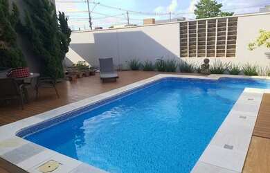 Imagem: A casa em condomínio possui 3 Dormitórios, 2 Banheiros, 4