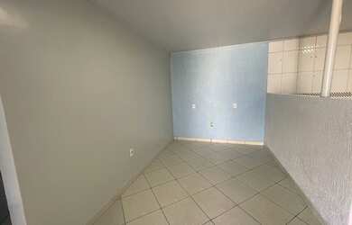 Imagem 9: Brazil Imobiliaria Vende Boa Casa na QC 01 de Santa Maria