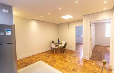 Imagem: O apartamento possui 2 Dormitórios, 2 Banheiros, 66m² de Área