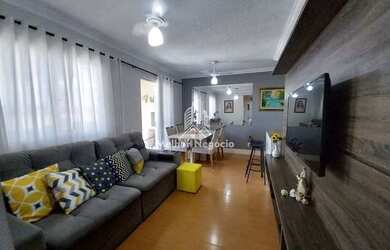 Imagem: O apartamento possui 3 Dormitórios, 2 Banheiros, 2 Vagas na