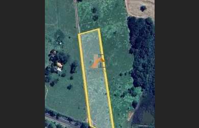 Imagem: O terreno possui 30.000m² de Área e está localizado em Neves