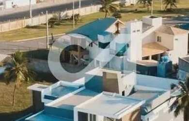 Imagem: A casa em condomínio possui 4 Dormitórios, 5 Banheiros, 5