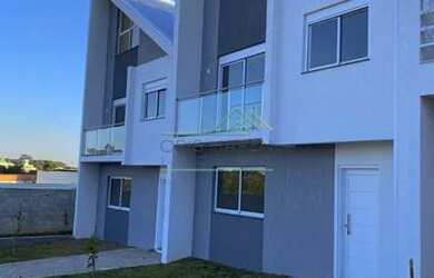 Imagem: A casa em condomínio possui 3 Dormitórios, 3 Banheiros, 2