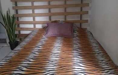 Imagem: A casa possui 1 Dormitório, 1 Banheiro e está localizado