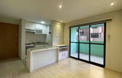 Imagem: O apartamento possui 2 Dormitórios, 2 Banheiros, 1 Vaga na