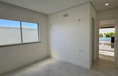 Imagem 15: Casa Em Condomínio na Cidade Alpha-TERRAS 04 - de 220m² Sendo 4 Suítes...