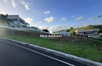 Imagem: O terreno possui 600m² de Área e está localizado em Santa